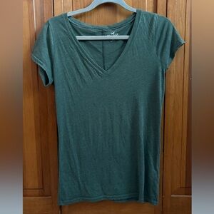 Hollister Green Lightweight, Loose fit T-Shirt Size M